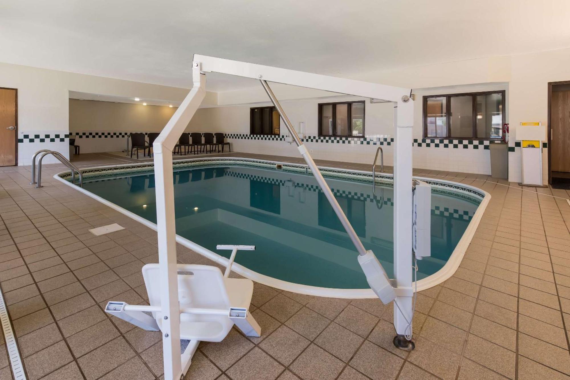 Comfort Inn East Уичита Экстерьер фото