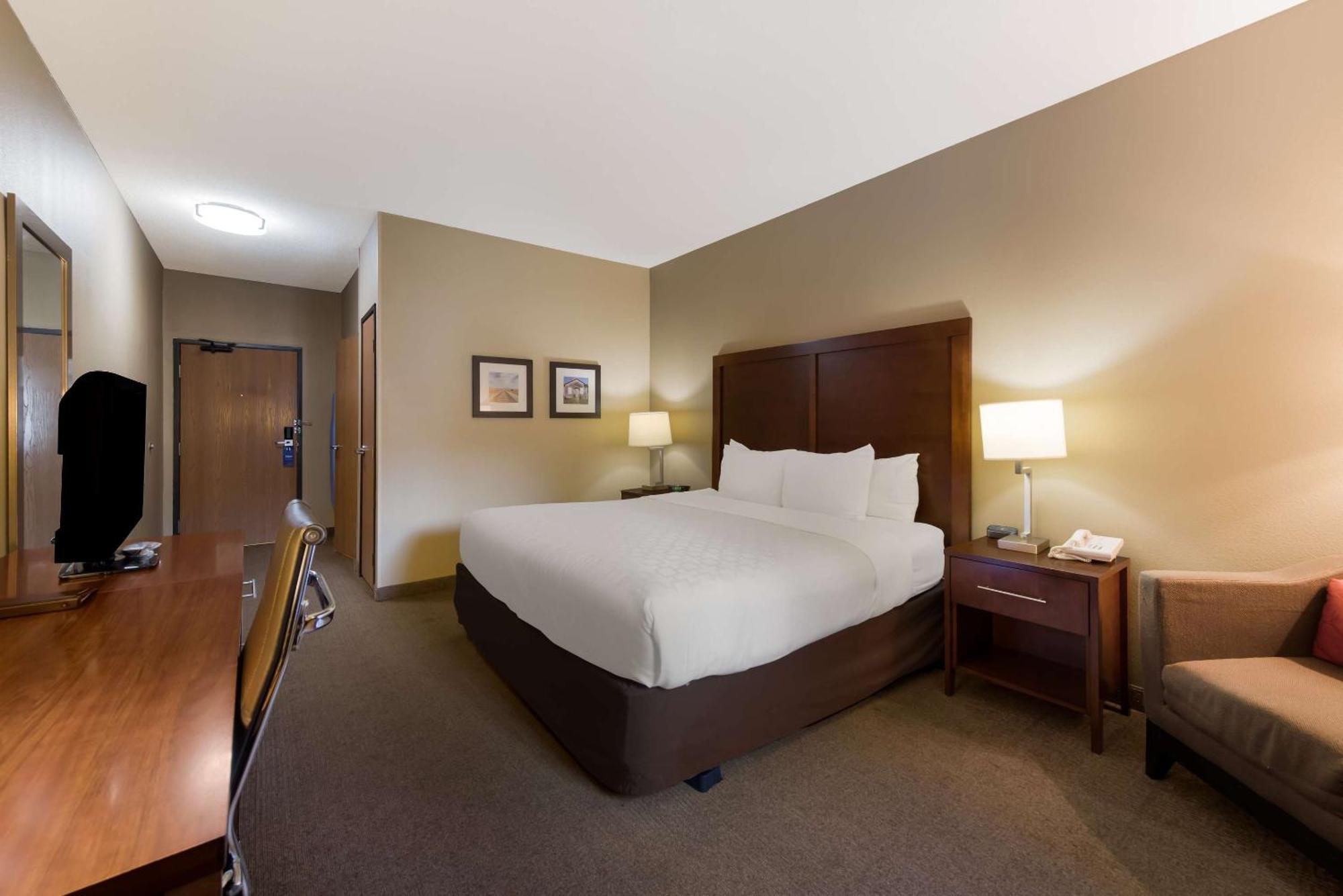 Comfort Inn East Уичита Экстерьер фото