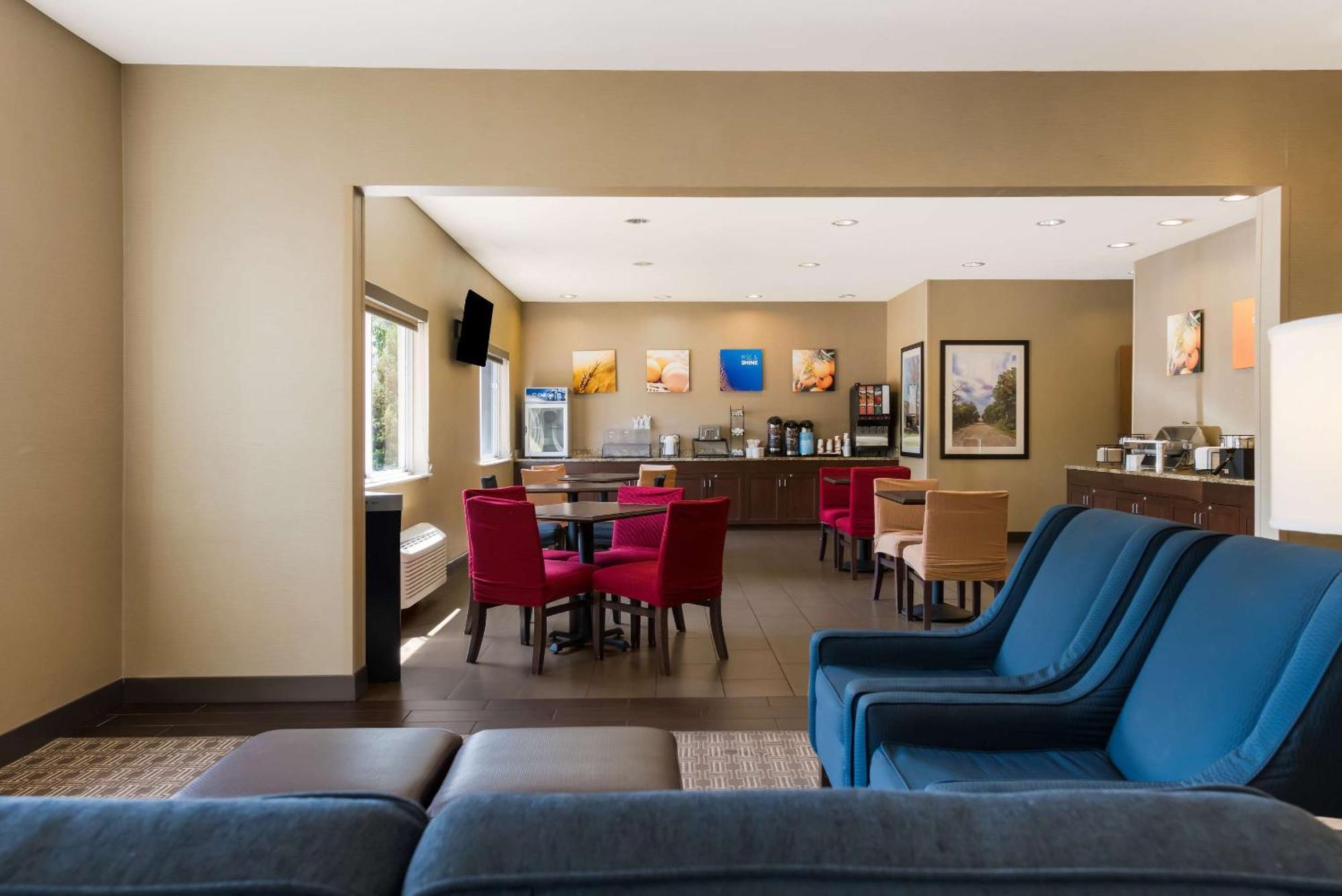 Comfort Inn East Уичита Экстерьер фото