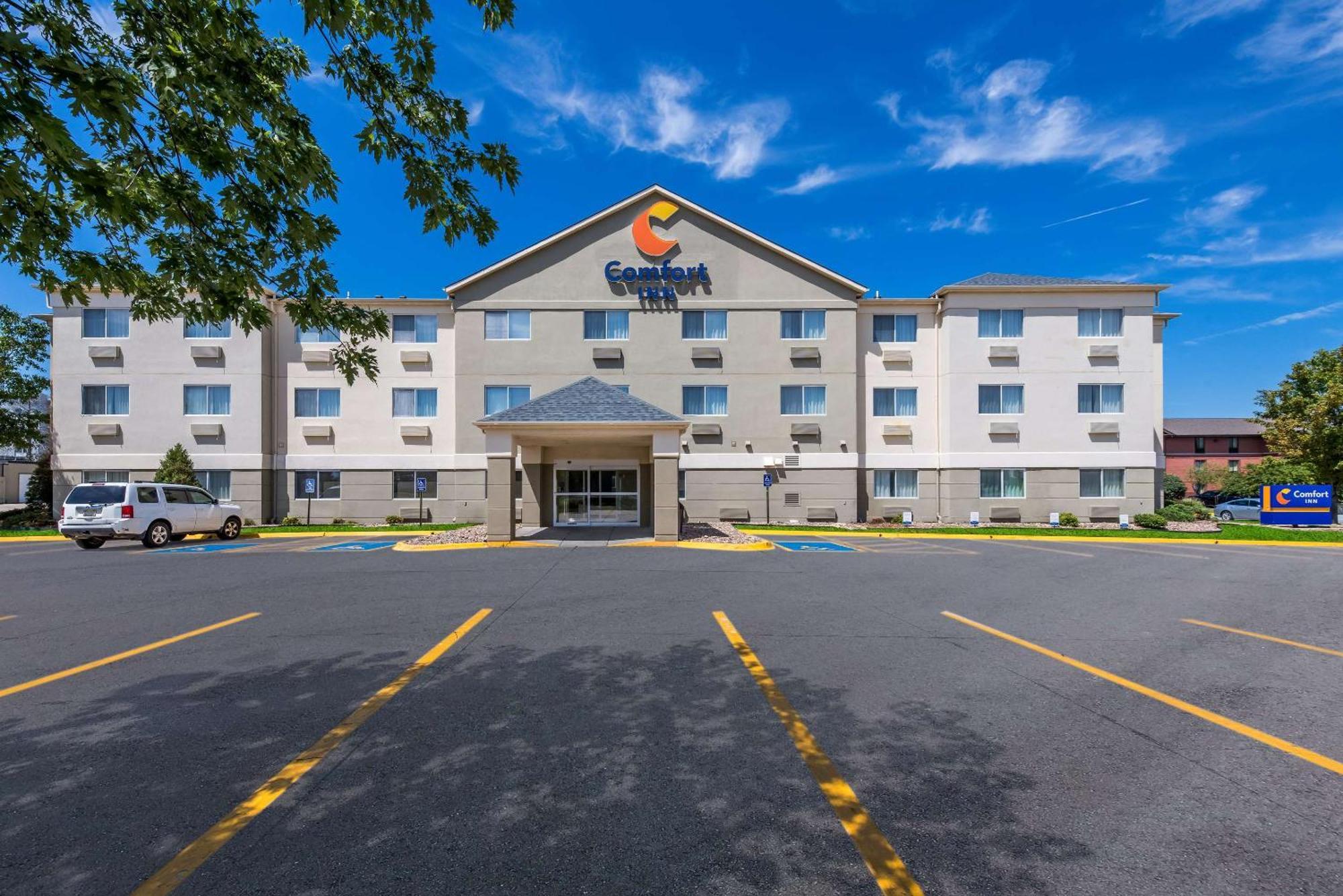 Comfort Inn East Уичита Экстерьер фото
