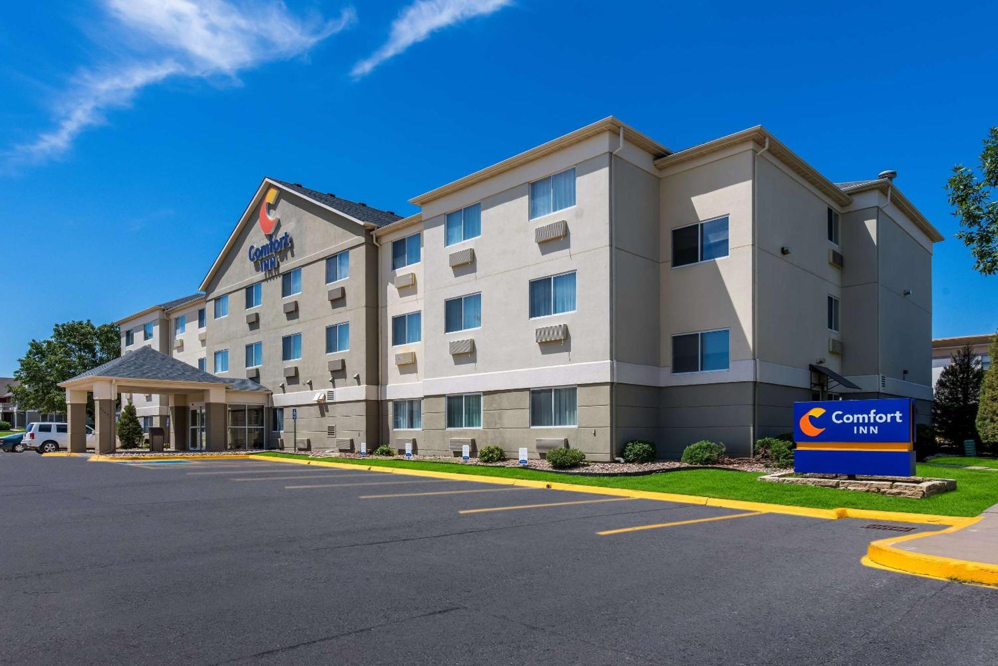 Comfort Inn East Уичита Экстерьер фото