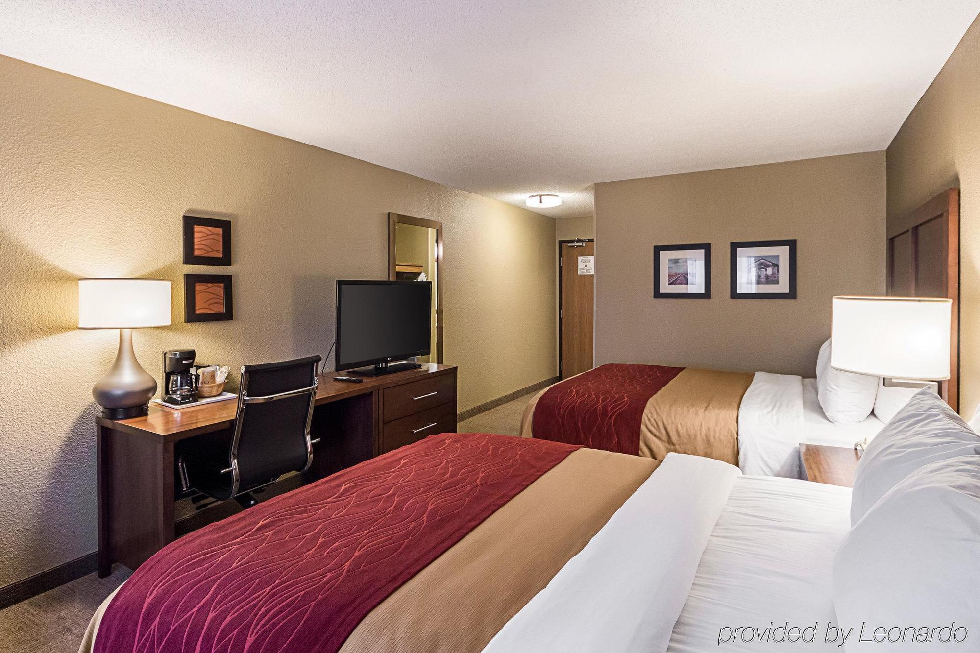 Comfort Inn East Уичита Экстерьер фото