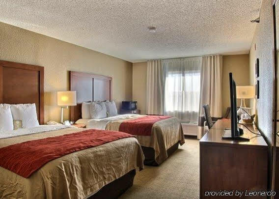 Comfort Inn East Уичита Экстерьер фото
